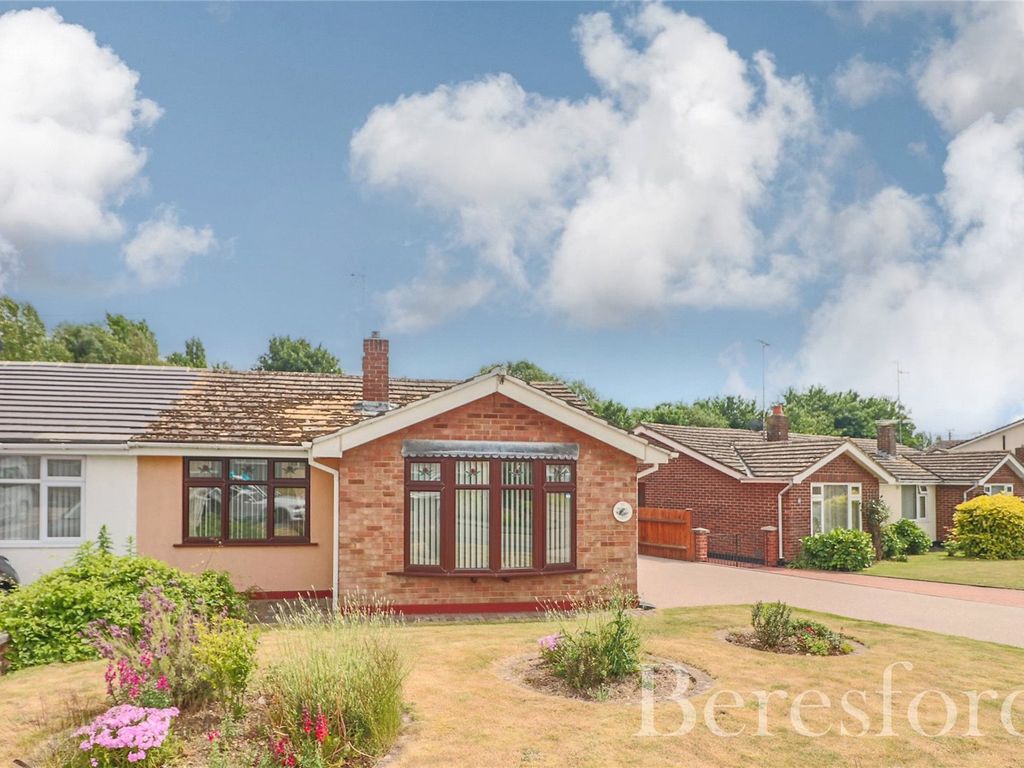 2 bed bungalow for sale in Chelmer Road, Witham CM8 Zoopla