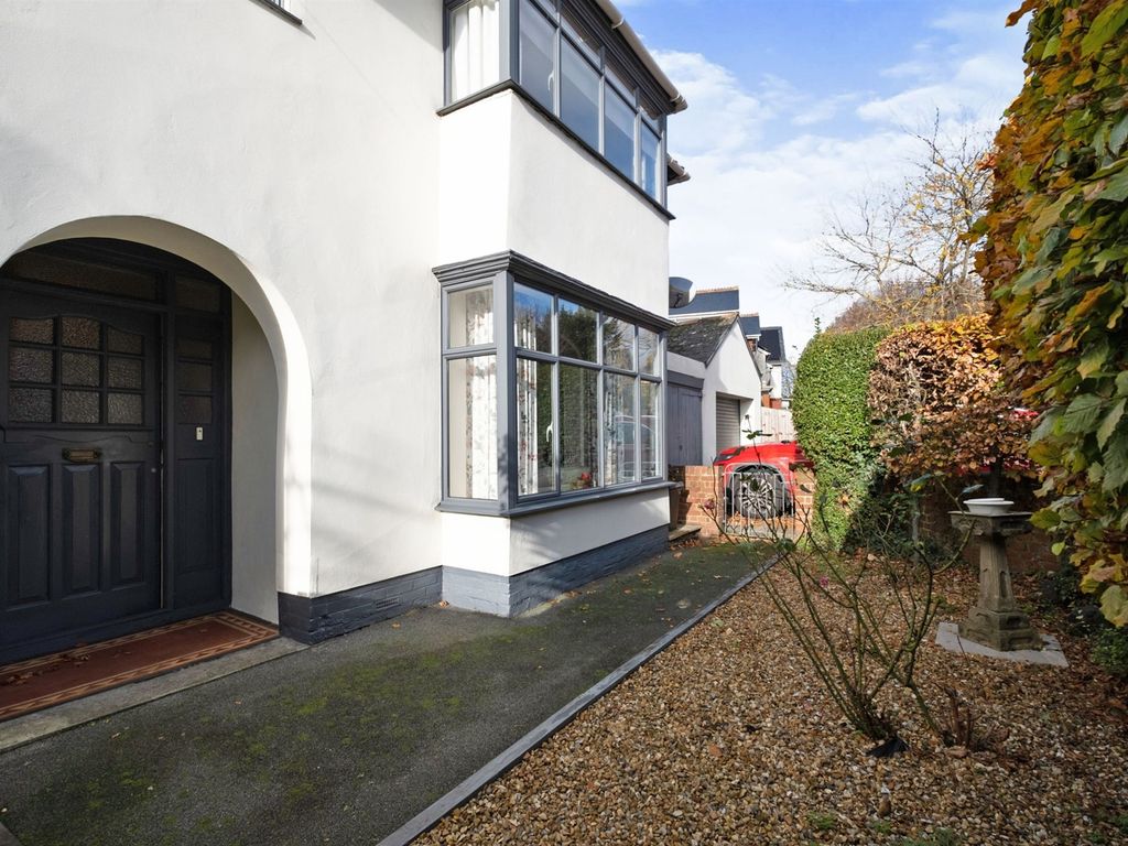 4 bed detached house for sale in Castle Road, Salisbury SP1 Zoopla
