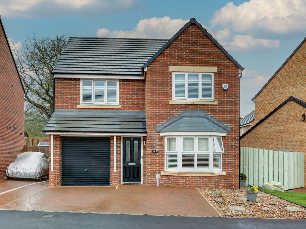 3 bed detached house for sale in Brunel Way, East Sleekburn NE22, £