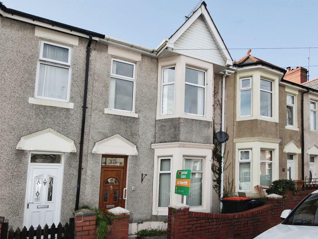 3 bed terraced house for sale in Cumberland Road, Newport NP19, £