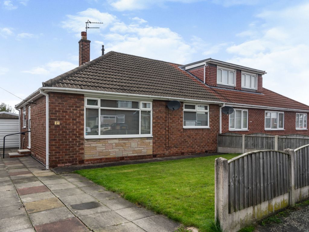 2 bed bungalow for sale in Milnthorpe Road, Burtonwood, Warrington WA5