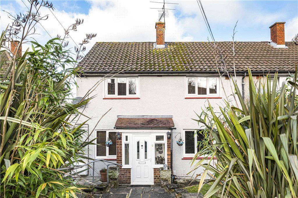 4 bed end terrace house for sale in Headley Drive, New Addington