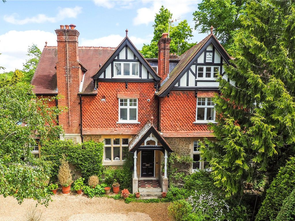 4 bed detached house for sale in Huntsbottom Lane, Liss, Hampshire GU33