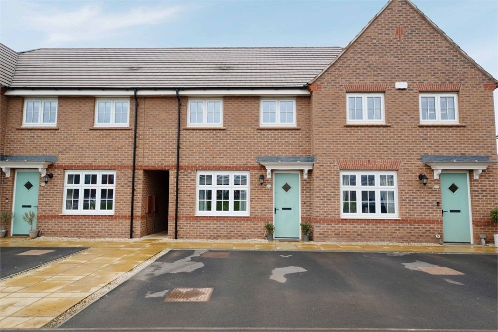 3 bed terraced house for sale in goldcrest way, droitwich, worcestershire wr9