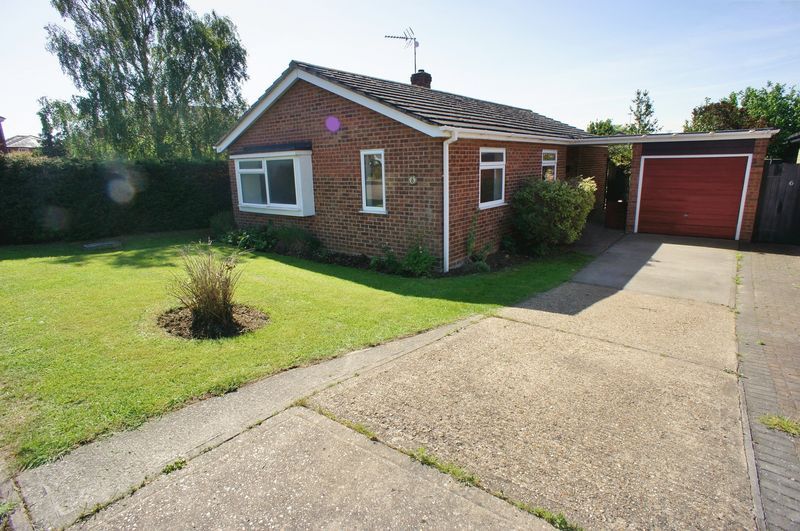 3 bed bungalow to rent in Chrismund Way, Great Tey, Colchester CO6 Zoopla