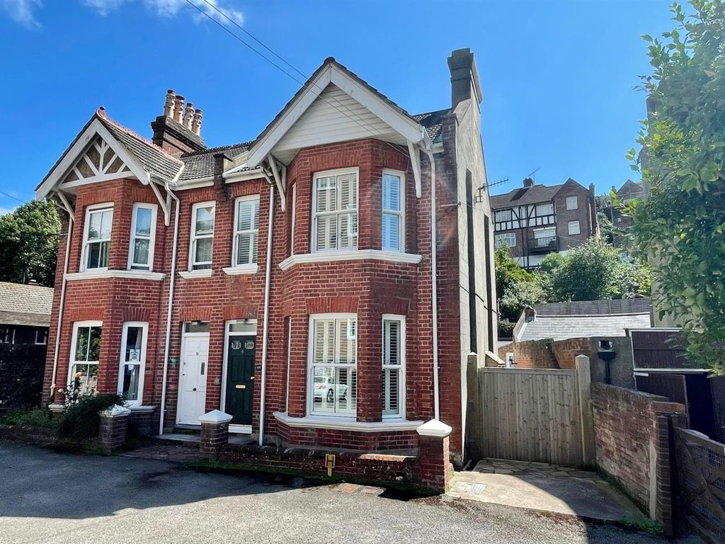 4 bed semidetached house for sale in Old London Road, Hastings TN35, £