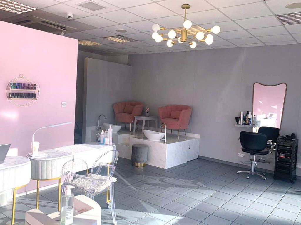 Eldred Drive, Orpington BR5  