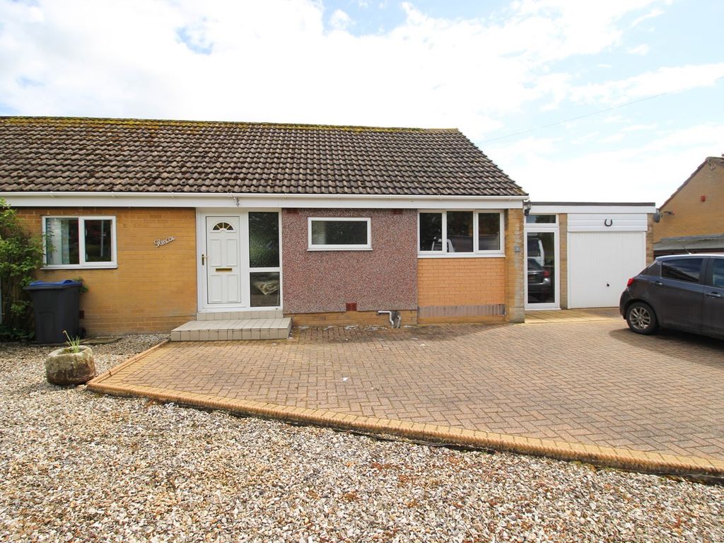2 bed semidetached bungalow for sale in Lowmoor Road, Wigton CA7 Zoopla