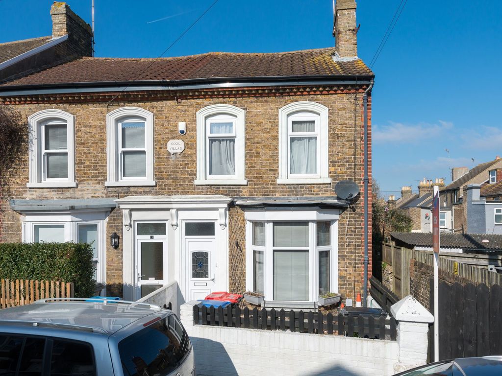 2 bed end terrace house for sale in Southwood Road, Ramsgate CT11 Zoopla