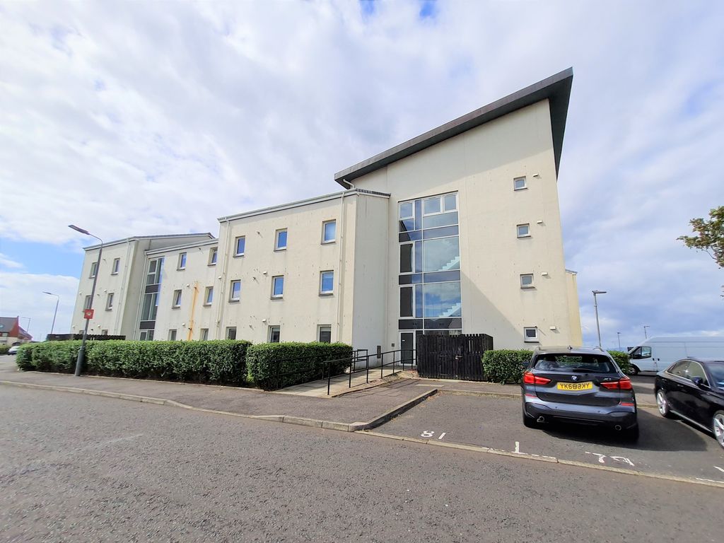 3 bed flat for sale in 81 Mariners View, Ardrossan KA22 Zoopla
