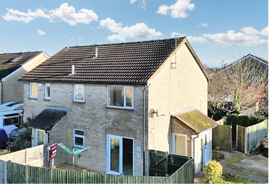 1 bed mews house to rent in Oak Close, Undy, Magor, Caldicot NP26, £825