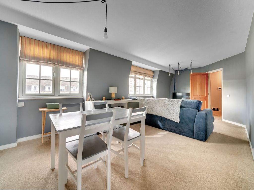 White House, Vicarage Crescent, Battersea, London SW11  