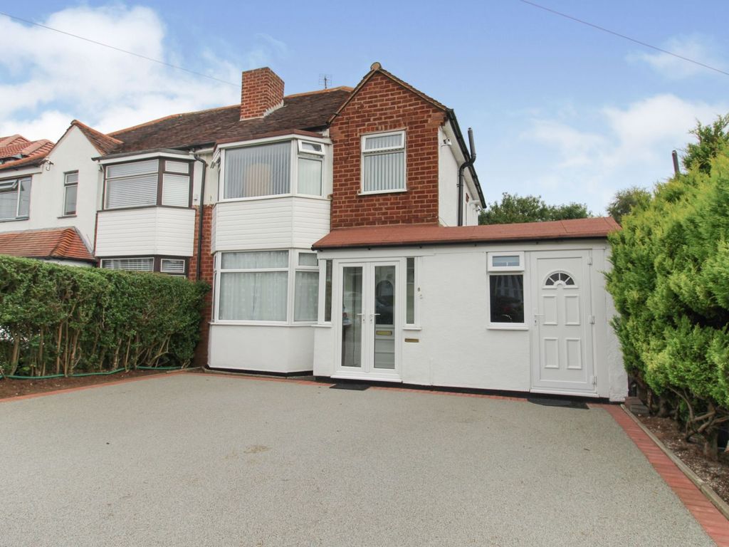 4 bed semidetached house for sale in Frederick Road, Sutton