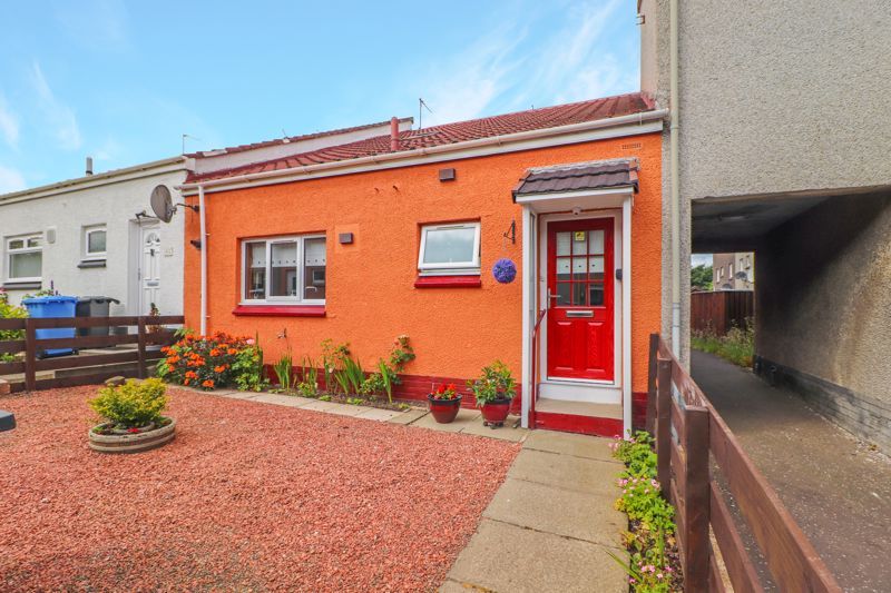 3 bed end terrace house for sale in Barclay Way, Livingston EH54 Zoopla