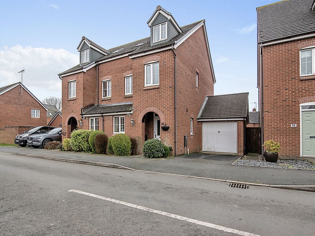 3 bed semidetached house for sale in Cleobury Meadows, Cleobury