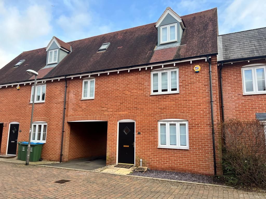 3 bed town house to rent in Charles Pym Road, Aylesbury HP19 Zoopla