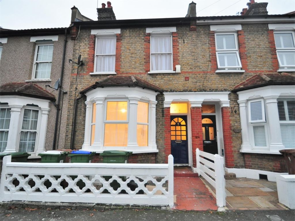 2 bed terraced house to rent in Bethel Road, Welling DA16, £1,650 pcm