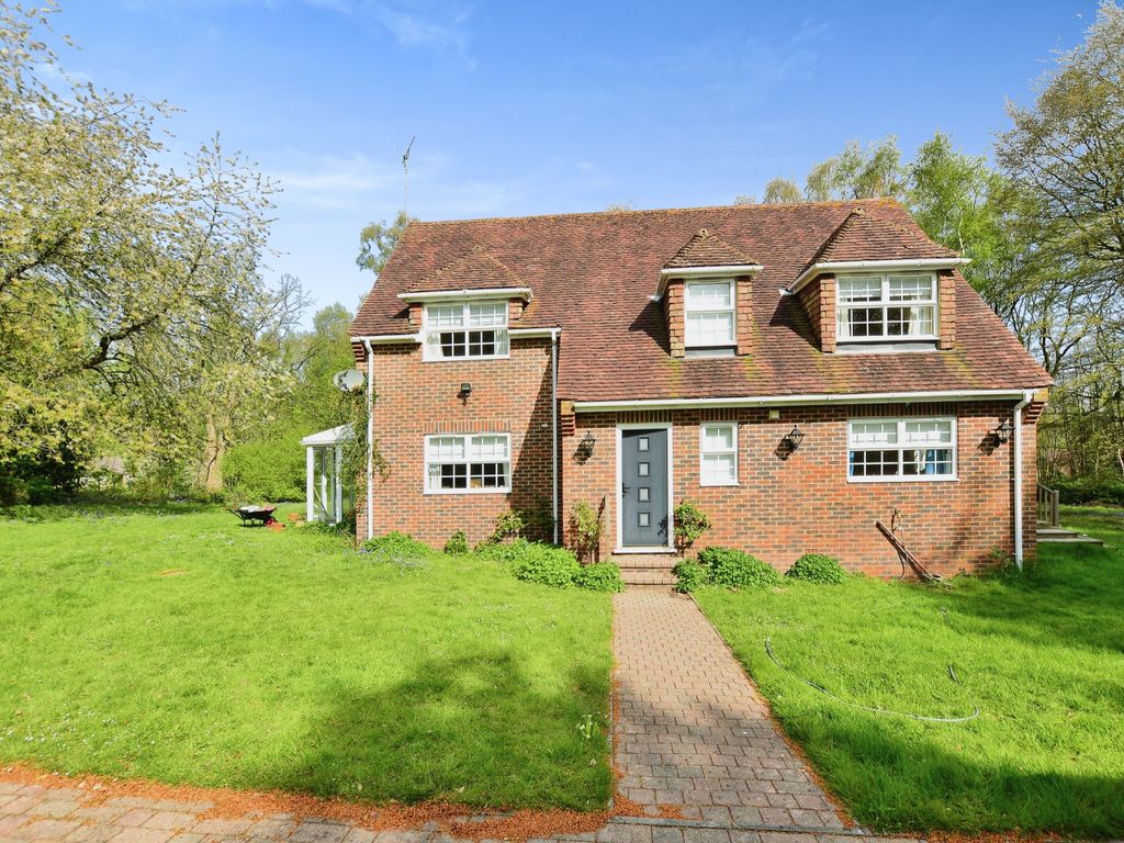 Land for sale in Faversham Road, Charing, Ashford, Kent TN27 Zoopla