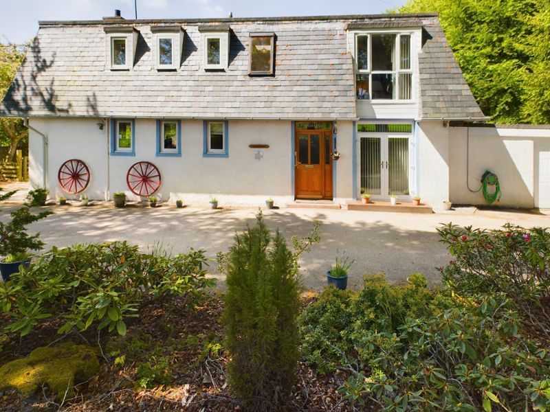 5 bed detached house for sale in Lumphanan, Nr Banchory, Aberdeenshire