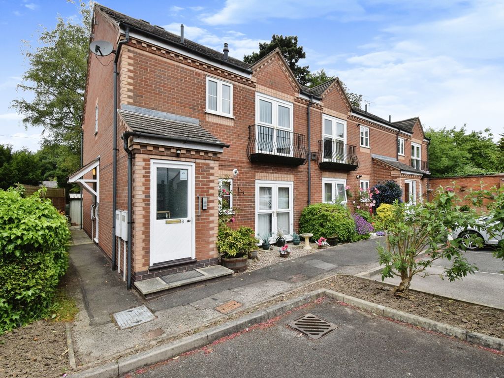 2 bed flat for sale in Long Street, Wigston, Leicestershire LE18 Zoopla