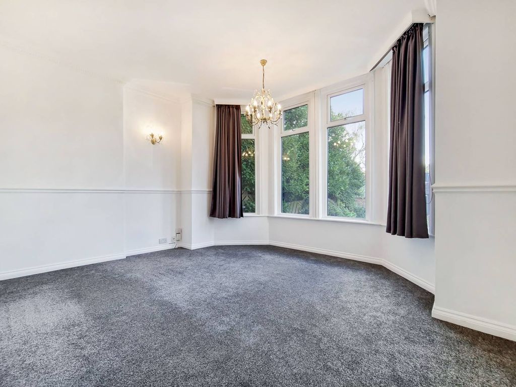 2 bed flat for sale in Warren Avenue, Shortlands, Bromley BR1 Zoopla