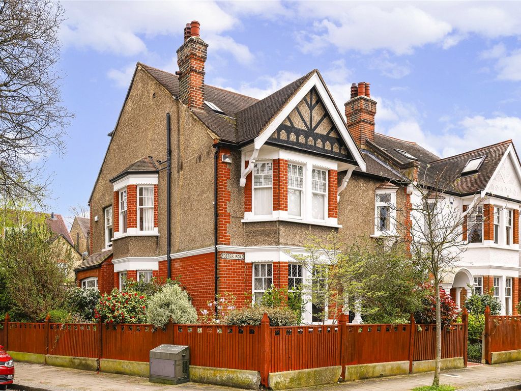 6 bed semidetached house for sale in Foster Road, London W4, £