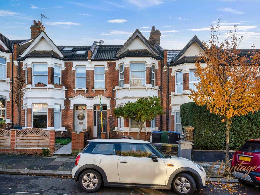 3 bed flat for sale in Ridley Road, Kensal Rise NW10, £600,000 Zoopla