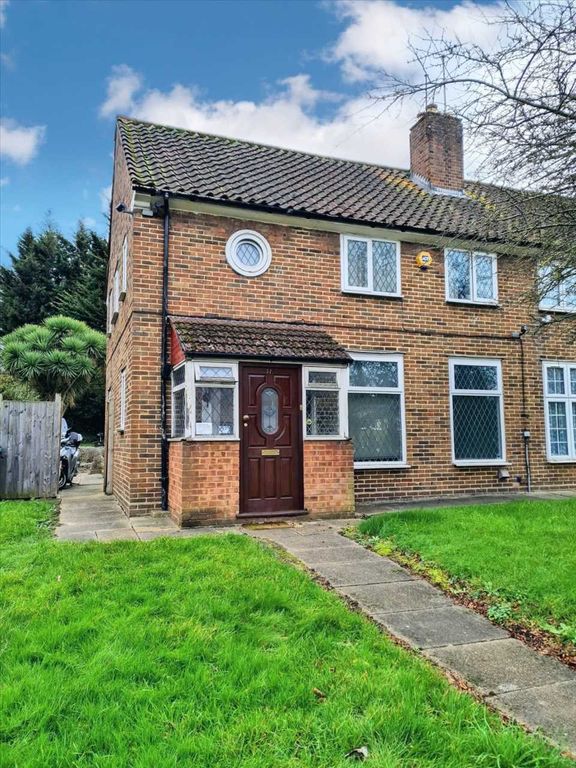 3 bed semidetached house for sale in Moyne Place, London, London NW10, £575,000 Zoopla