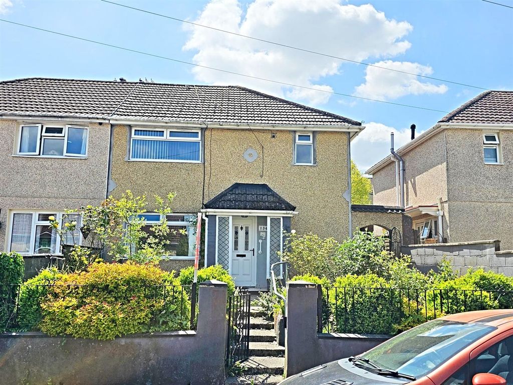3 bed semidetached house for sale in Porchers Avenue, Glyncoch