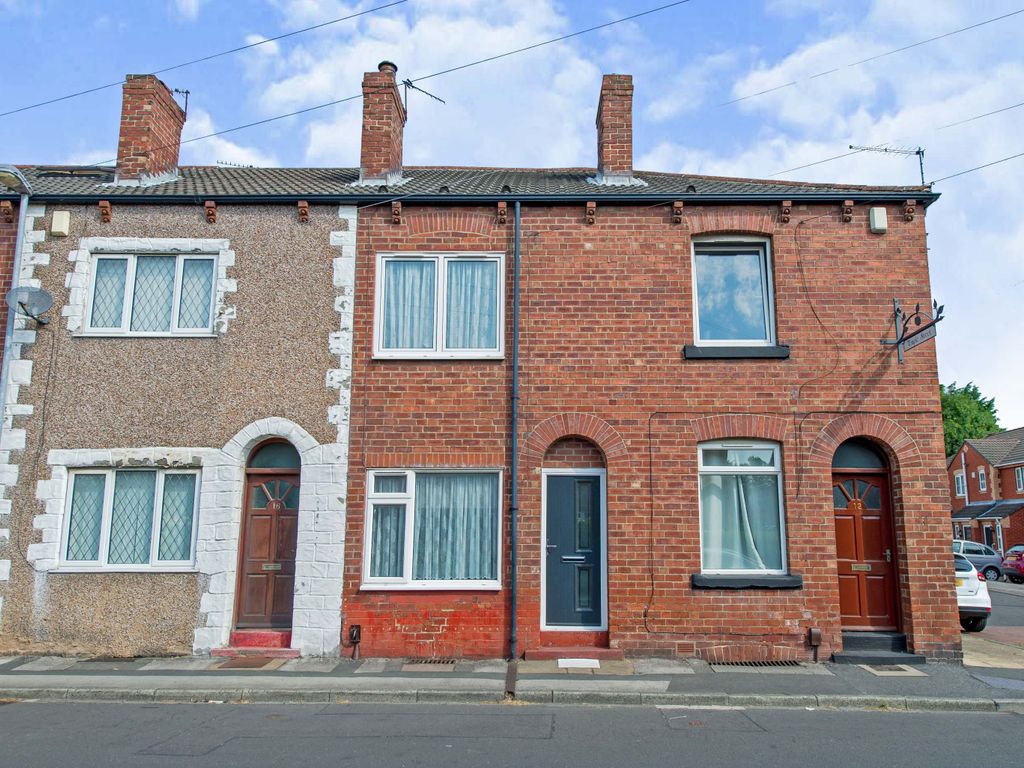 2 bed terraced house for sale in Temple Street, Castleford WF10 Zoopla