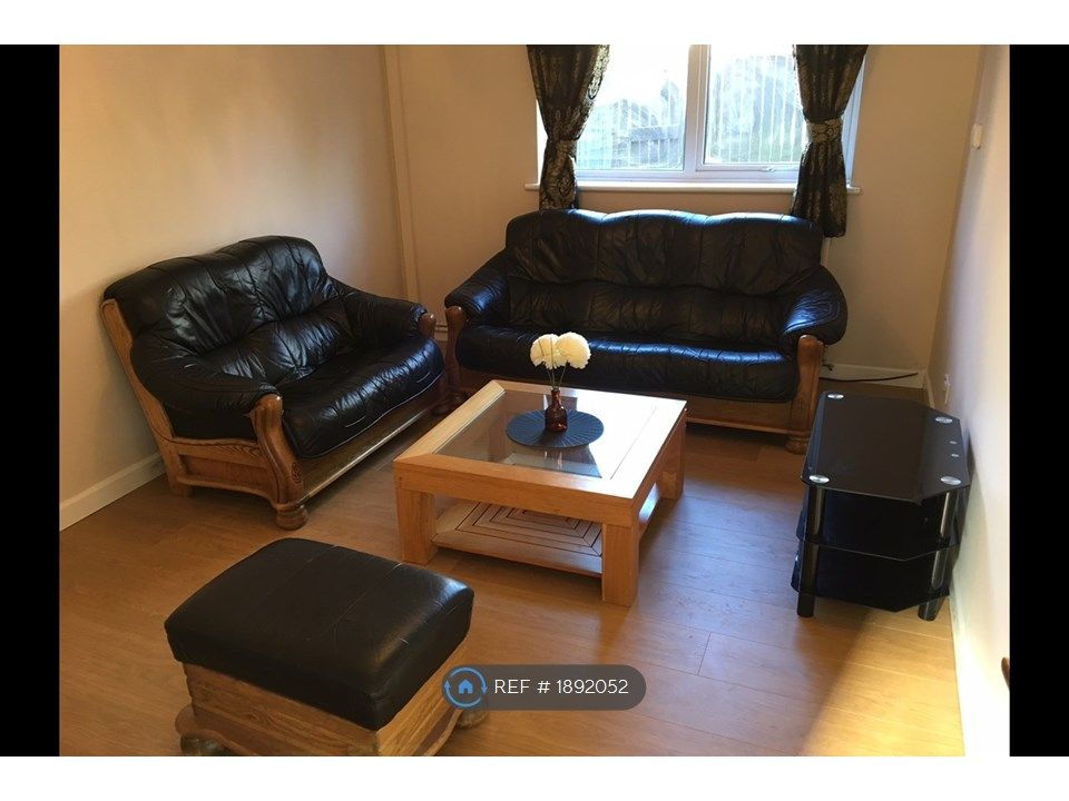 3 bed terraced house to rent in Alladale Place, Hodge Lea, Milton