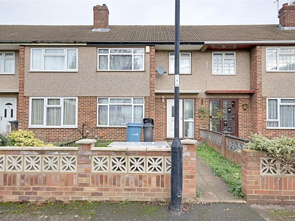 3 bed terraced house for sale in Cunningham Avenue, Enfield EN3, £