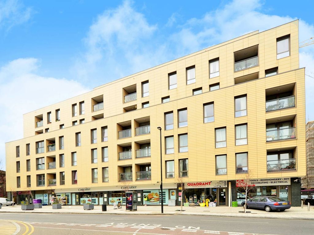 Parking/garage to rent in Oak Square, Brixton, London SW9 Zoopla