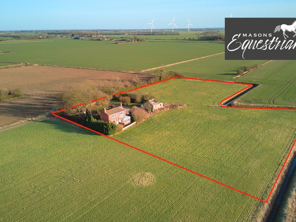 3 bed detached house for sale in Main Road, Saltfleetby, Louth LN11 Zoopla