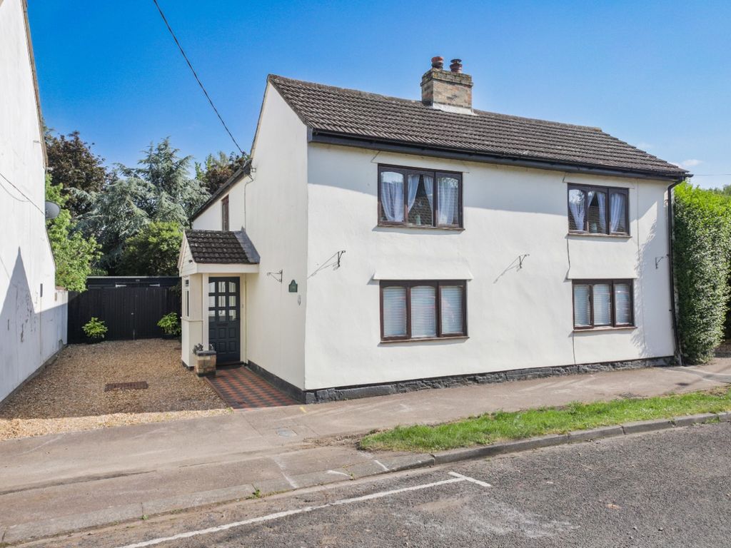 4 bed detached house for sale in Mill Road, Lode, Cambridge CB25 Zoopla
