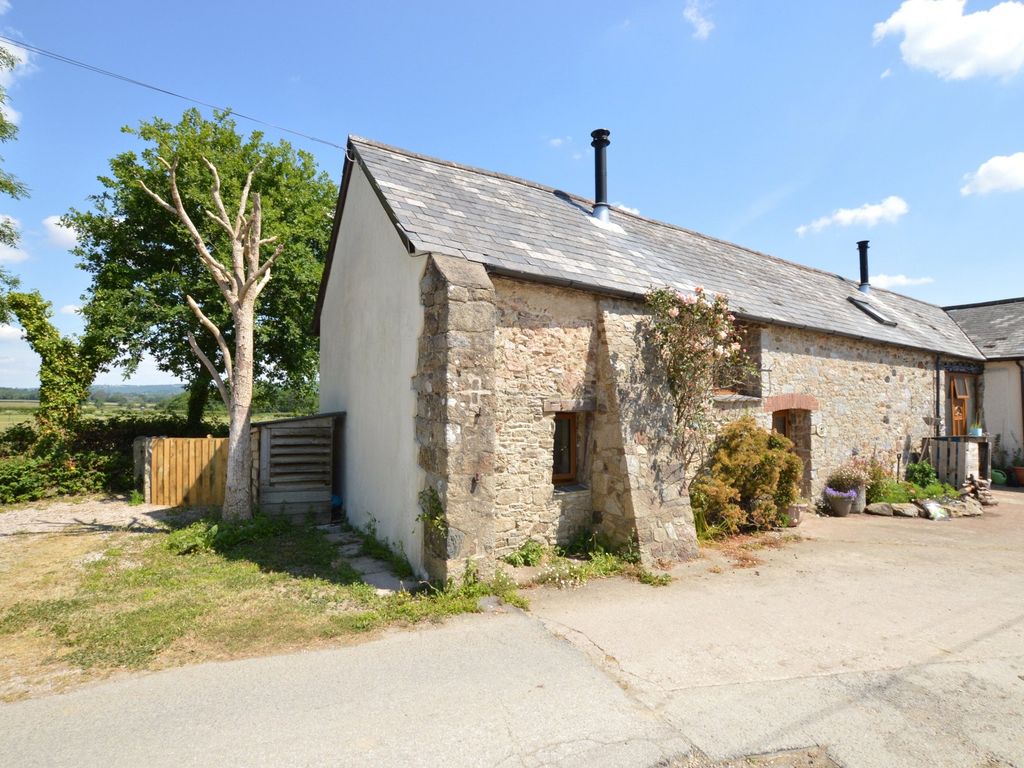 2 bed end terrace house to rent in Lookweep Farm, Liverton, Newton