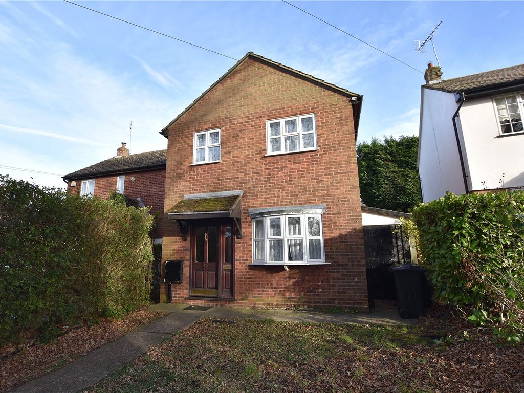 3 bed semidetached house to rent in Dorset Way, Billericay CM12, £