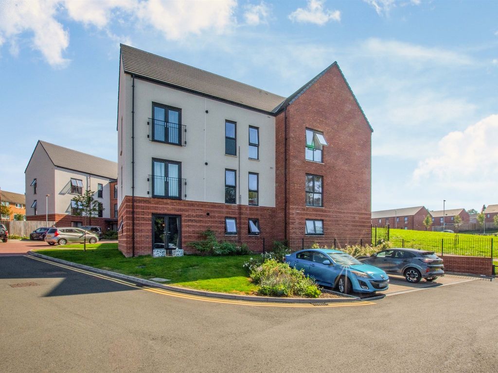 2 bed flat for sale in Braunton Crescent, Llanrumney, Cardiff CF3 Zoopla