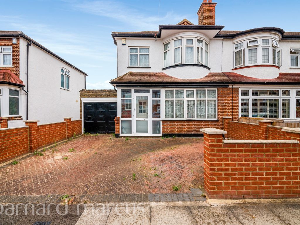3 bed semidetached house for sale in Edgehill Road, Mitcham CR4 Zoopla