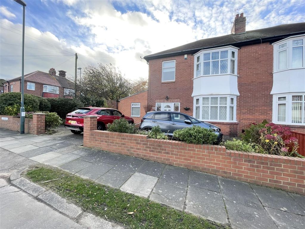 Sunnirise, South Shields NE34  