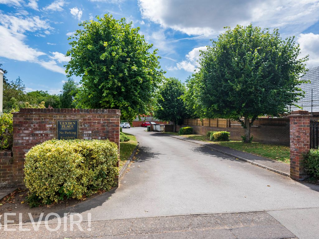1 bed flat for sale in Lexden Place, Halstead Road, Colchester CO3, £