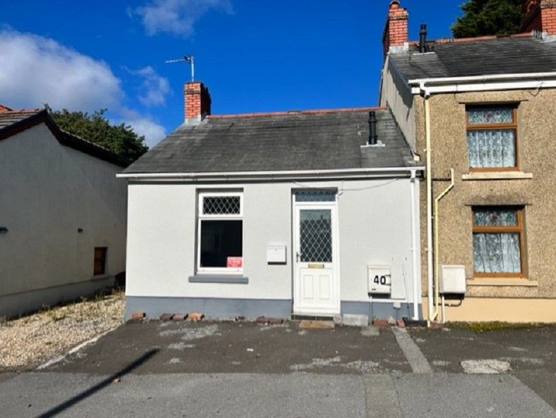 1 bed end terrace house for sale in Cwmgarw Road, Upper Brynamman