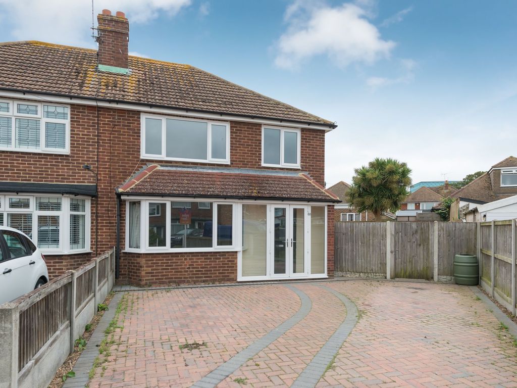3 bed semidetached house for sale in Southwood Gardens, Ramsgate CT11