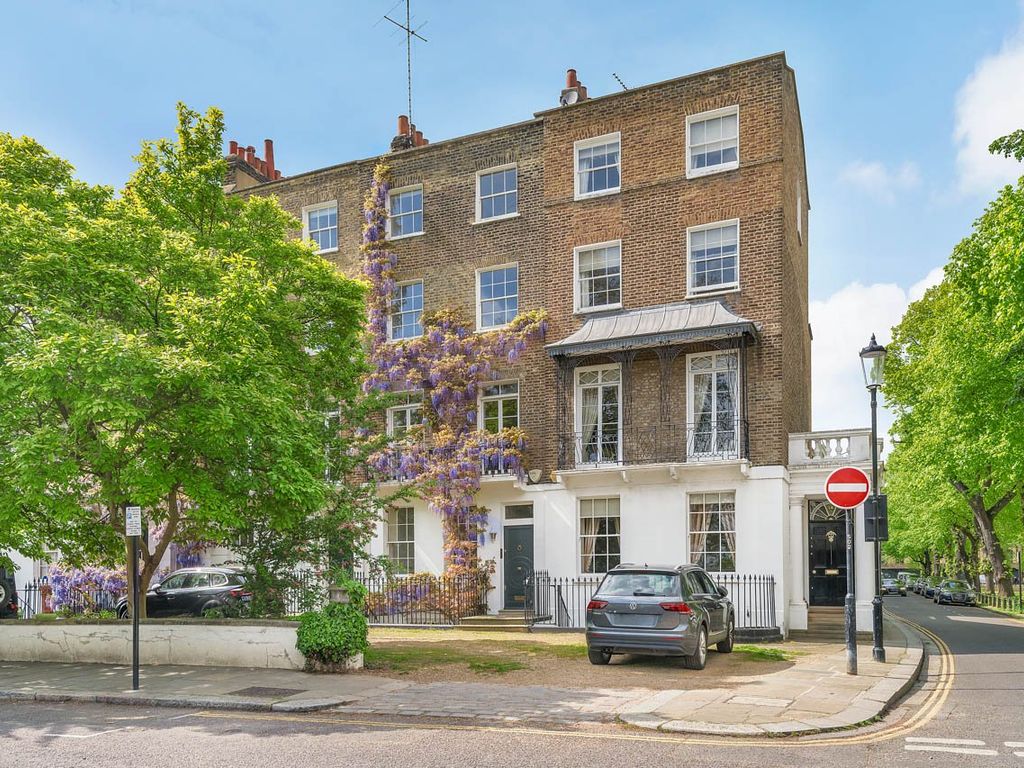 4 bed detached house for sale in St. Leonards Terrace, London SW3, £