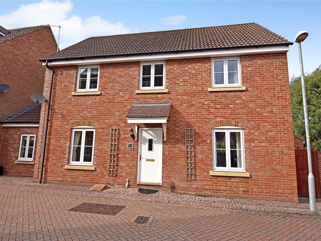 3 bed detached house to rent in Scholars Park, Rowde SN10 Zoopla