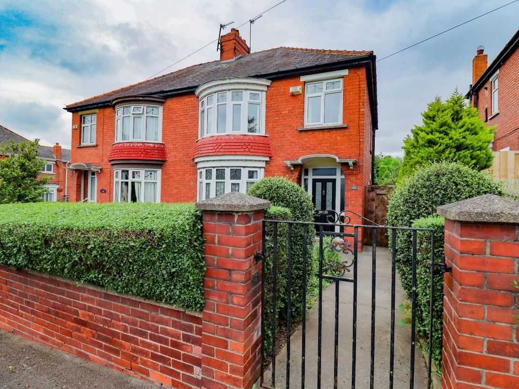 3 bed semidetached house for sale in Acklam Road, Thornaby, Stockton