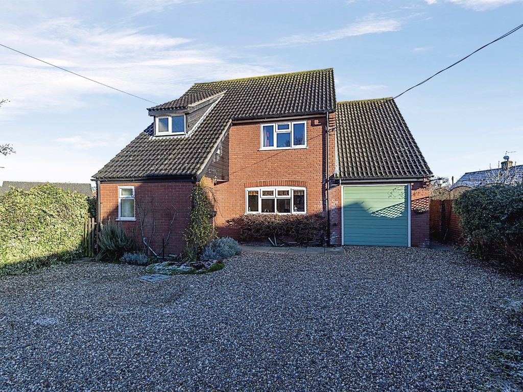 4 bed detached house for sale in Surlingham Lane, Rockland St. Mary