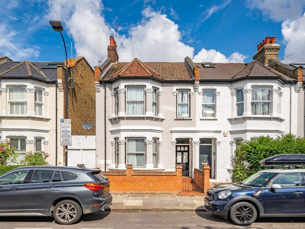 3 bed end terrace house for sale in Langthorne Street, London SW6 - Zoopla