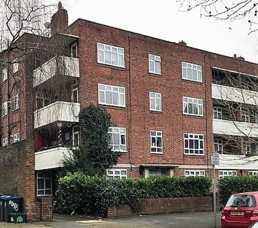 2 bed flat for sale in Maple Road, Surbiton KT6 Zoopla