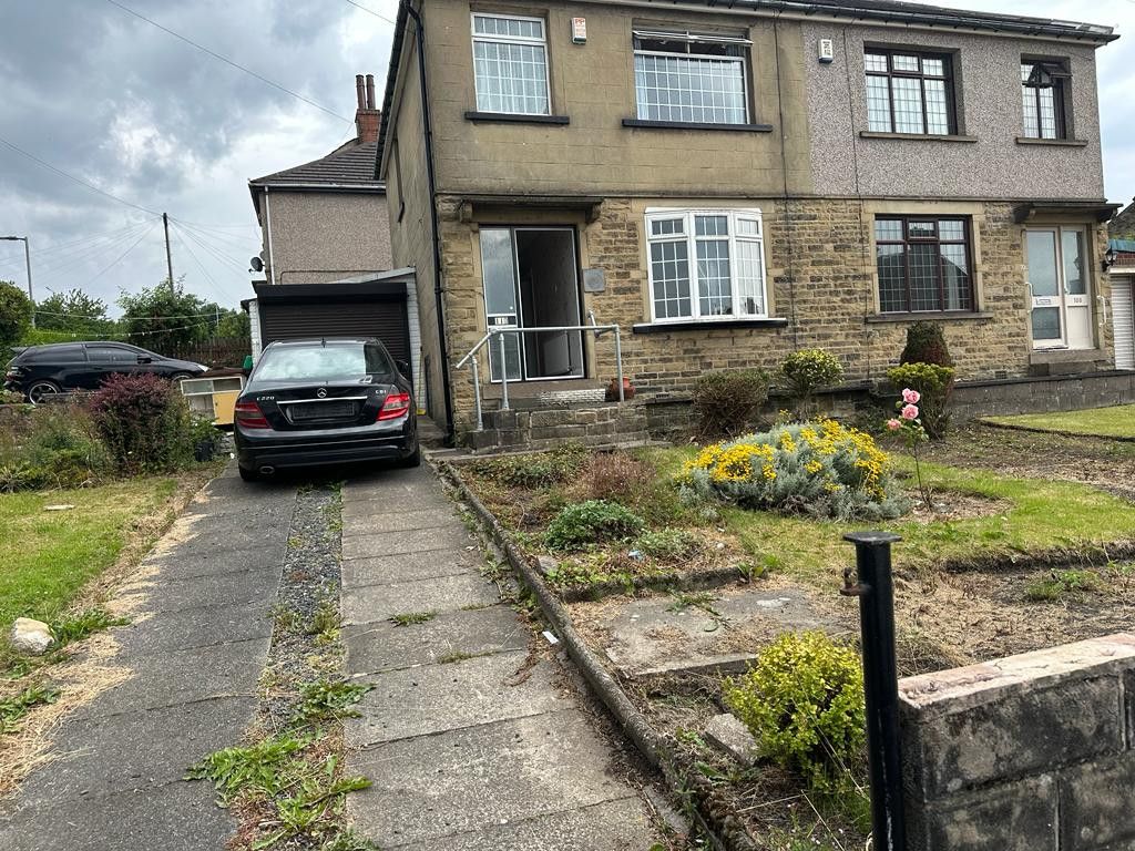 3 bed semidetached house to rent in Ewart Street, Bradford, West